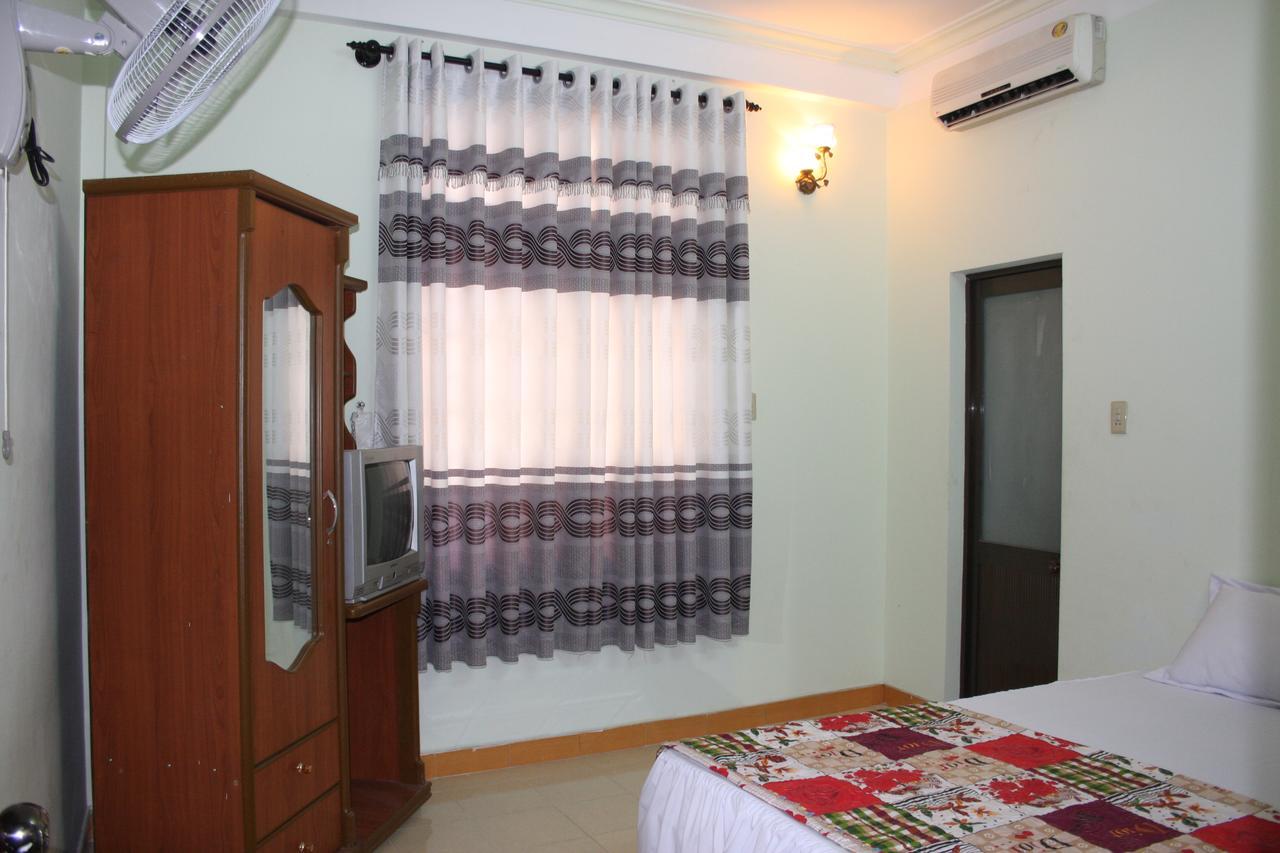 Dimpless Homestay Хюэ Экстерьер фото