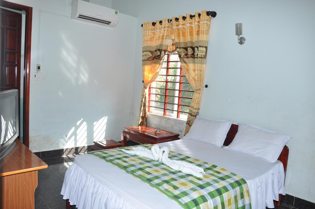 Dimpless Homestay Хюэ Экстерьер фото
